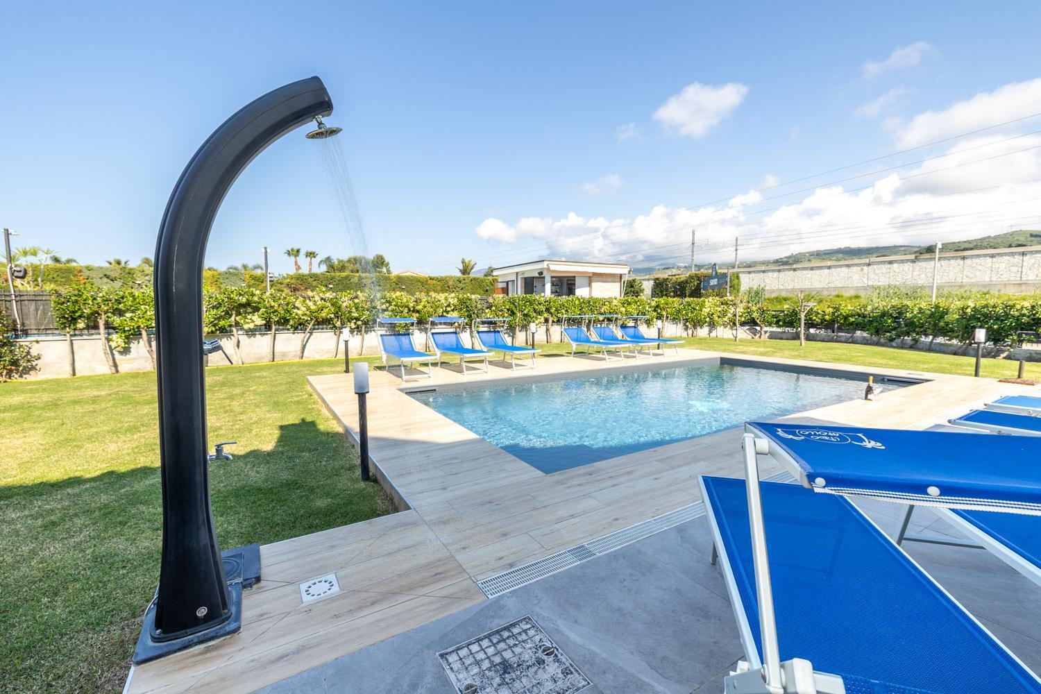 Arvilla With Private Pool Campofelice Di Roccella